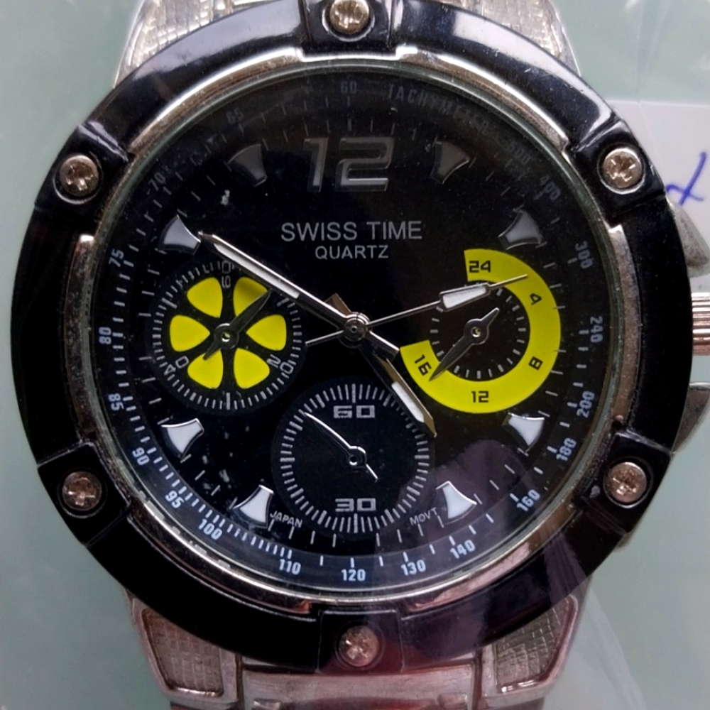 Men's Swiss Time Quartz Vintage Watch
